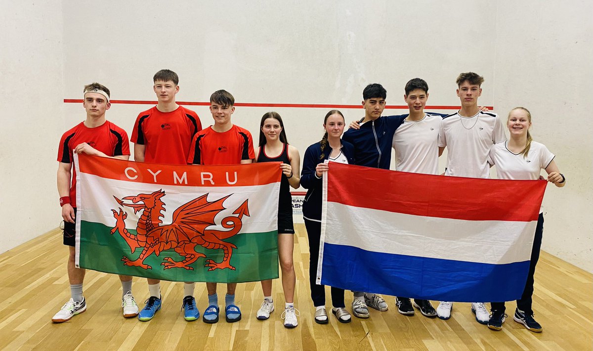 Sally Davis tweet media