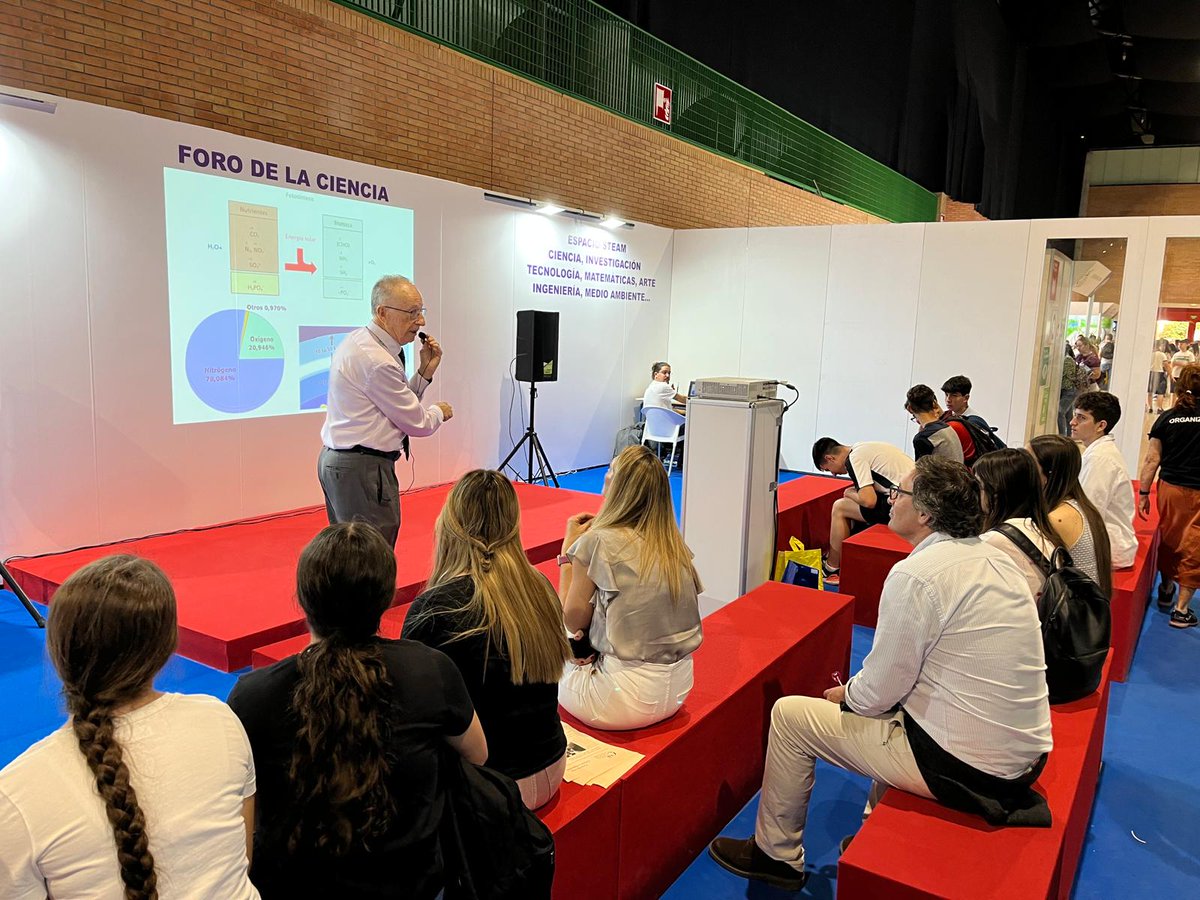 Fundación Descubre tweet media