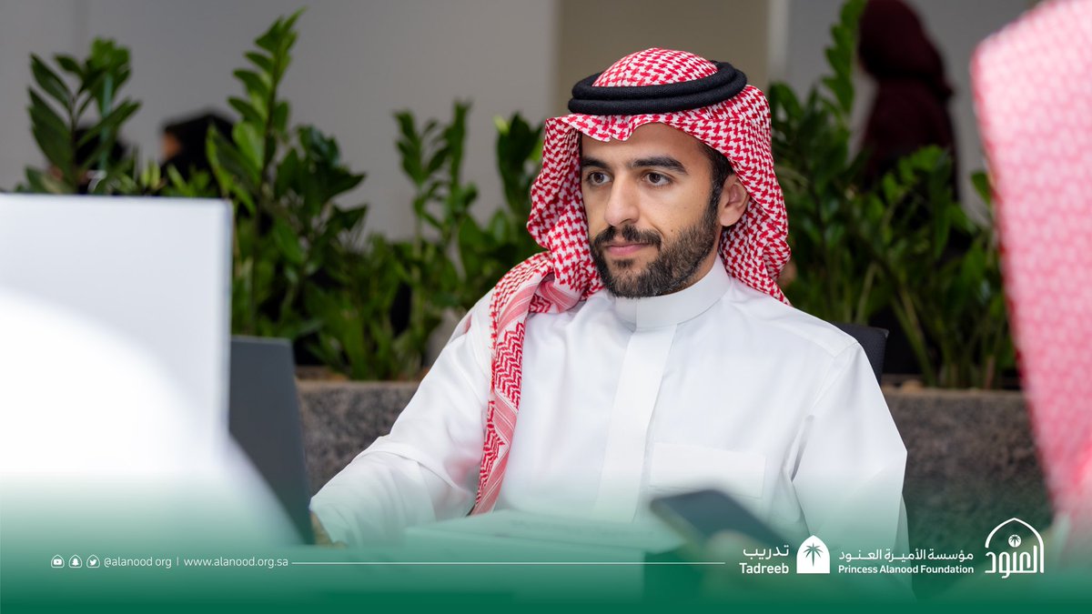 AlanoodOrg's tweet photo. في كل خطوة من خطوات #الابتكار_الاجتماعي؛ نعمل لبناء مستقبل ينعم بالاستدامة.

مقتطفات من البرنامج.

#العنود_تبتكر 
#مؤسسة_العنود https://t.co/EWAfNol4B5