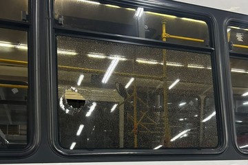 Lo que no pueden doblegar lo rompen. Así actúan los sindicalistas mafiosos y el peronismo cuando les toca ser oposición. No nos equivoquemos, este paro es contra todos los argentinos, contra el cambio y contra la libertad. #yonoparo