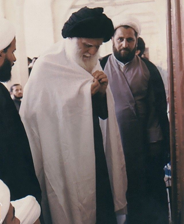 قد فقدناكَ زَعيمًا لا يُجارىٰ..💔
#حزن_المذهب_وأنين_الوطن