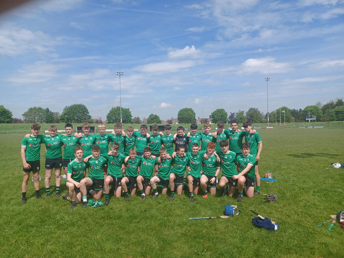 CbsMullingar's tweet image. *2nd Year Leinster Hurling 'B' Semi Final*
The double double is still on..
Full time score from Athy:
Coláiste Mhuire 8-20
Wexford CBS 3-8
Leinster Final here we come.
#PositivityPridePerformance