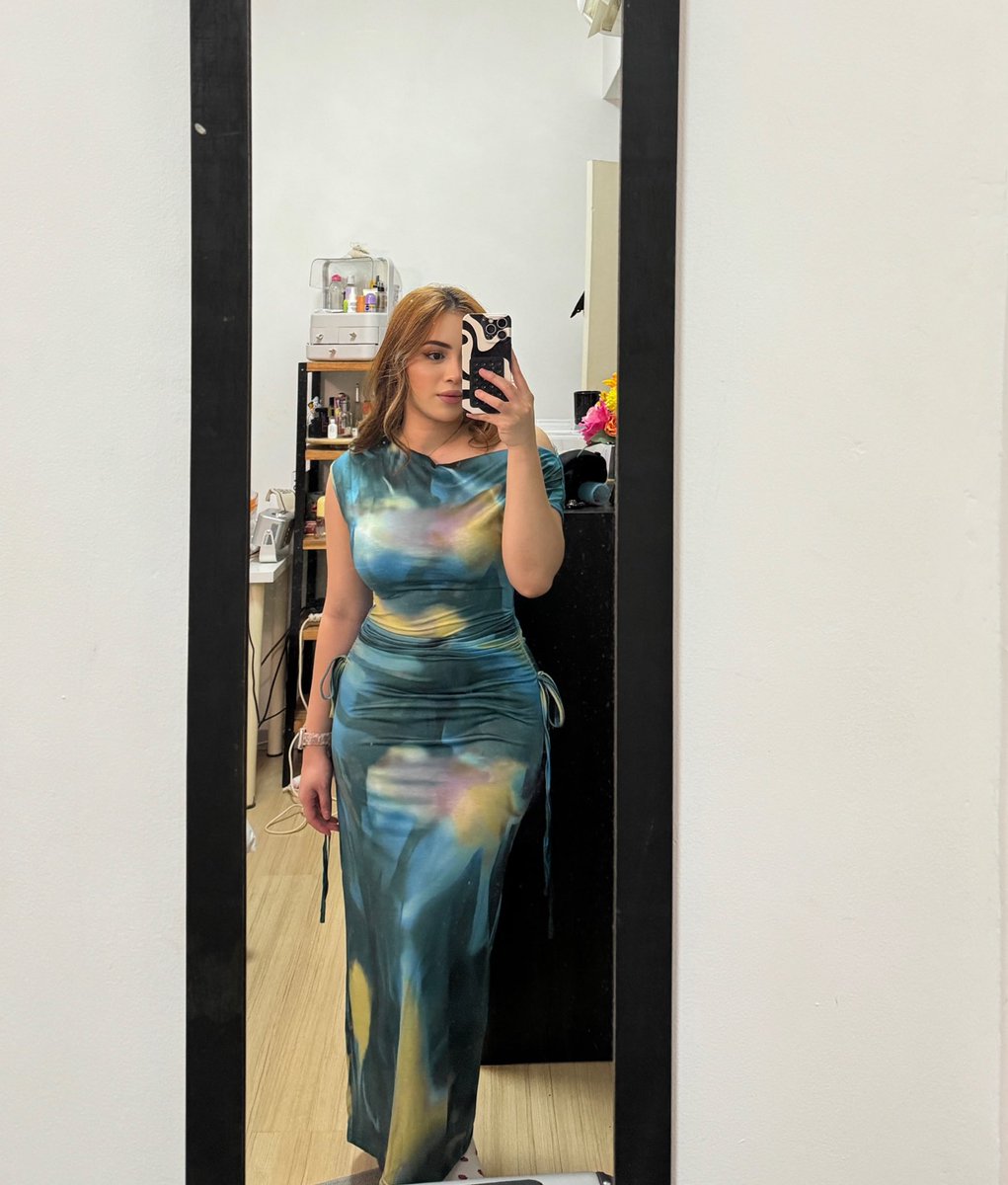 bought this dress because it reminds me of the ocean