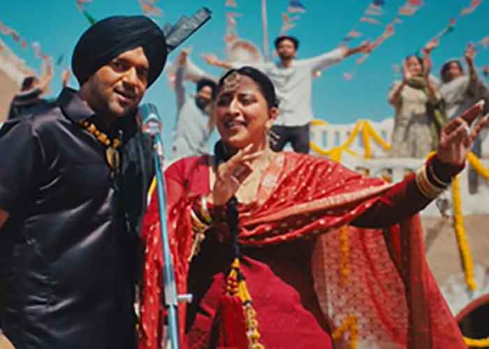 Raja Kumari’s song ‘In Love’ with Guru Randhawa drops, rapper asks ‘how’s my Punjabi’  yespunjab.com/?p=963738  

#Mumbai #Punjabi #Singer #Song #InLove #GuruRandhawa #Rapper #RajaKumari #Instagram #YesPunjab

@GuruOfficial