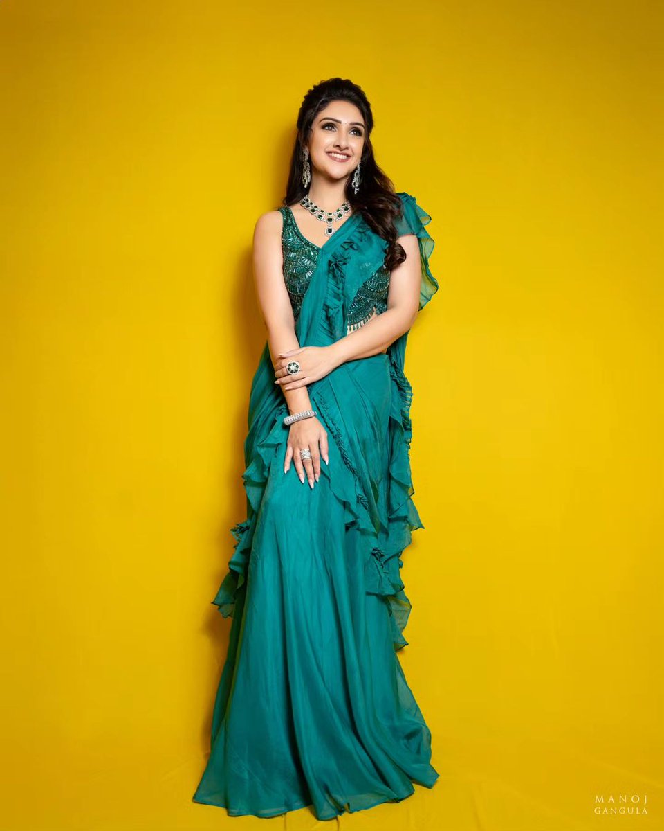 #Sridevivijaykumar looks stunning in Tradititonal♥️
#sridevivijaykumar #Actress #celebrity #sareefashion 
#NewsPatri