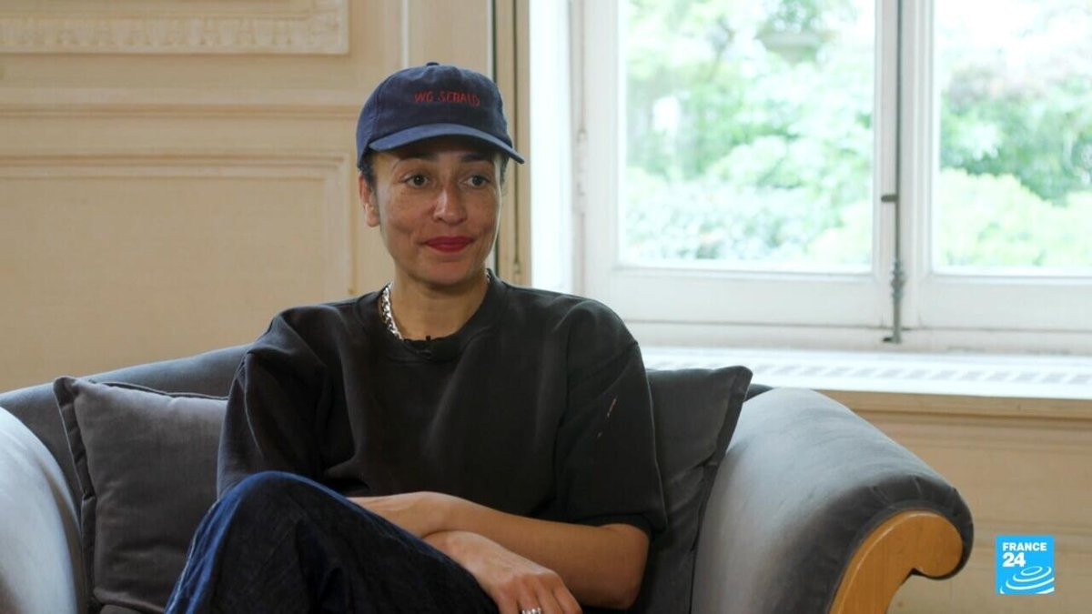 arts24 - From Victorian London to a Jamaica slave plantation: Literary star Zadie Smith on her new novel ➡️ go.france24.com/qYc