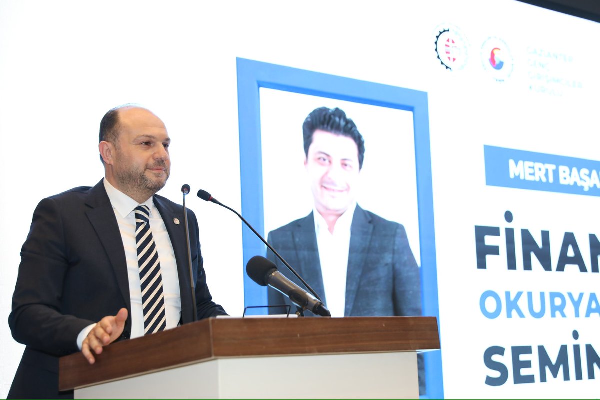 TOBBGGGK's tweet photo. Sayın Mert Başaran ile gerçekleştirdiğimiz açılış konuşmasını Gaziantep Ticaret Odası Başkan Yardımcısı Taner Özdurak ve İcra Kurulu Başkanımız Abdulkadir Koçer’in açılış konuşmasını yaptığı Finansal Okuryazarlık seminerini gerçekleştirdik. https://t.co/0l7WE0nALE