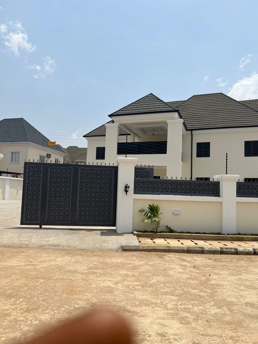 Brandnew 5bedroom fully detached duplex with rooms BQ in an Estate at Asokoro for rent 25million per year but 2years payment needed.