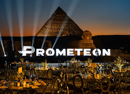 🚨 🛞 #Prometeon lanza desde las pirámides de Giza los neumáticos Serie 02 🆕 bit.ly/4b9Uu6q