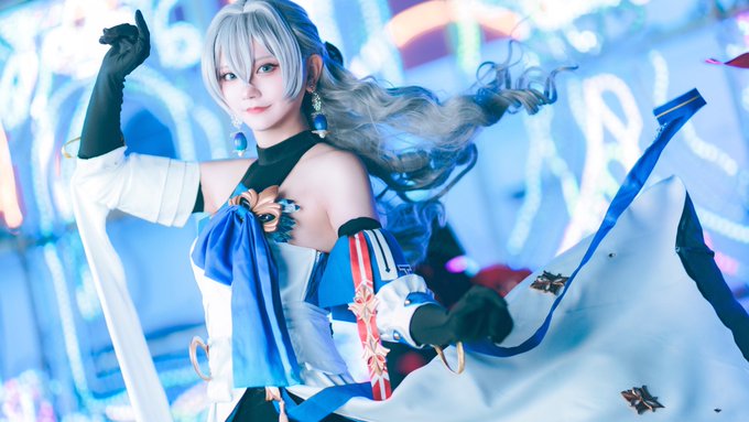 Twitterのコスプレ画像15