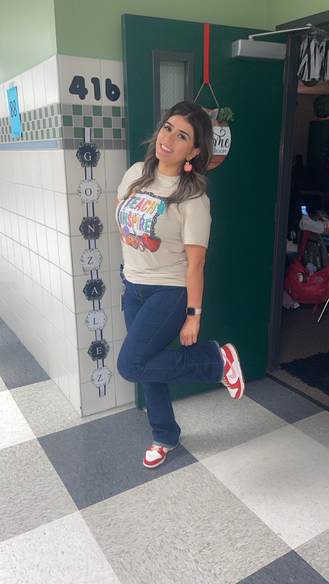 TEACH - LOVE - INSPIRE 🍎 @ChannelviewISD  @HamblenElem #TeachersInSneakers #TeacherAppreciationWeek