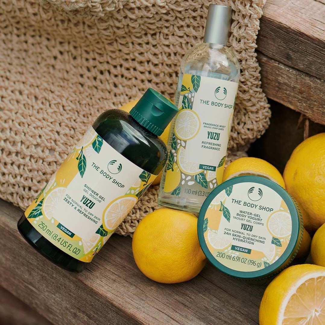 Discover The body Shop captivating new arrivals! 😍 Fall in love with latest body care range featuring fruity YUZU 🍋 and floral BLUEBELL 💙 scents. Let us know which of the two you'll test first. 👇 Shop in store or online > bit.ly/3WxVDA2 #TheBodyShopSA
