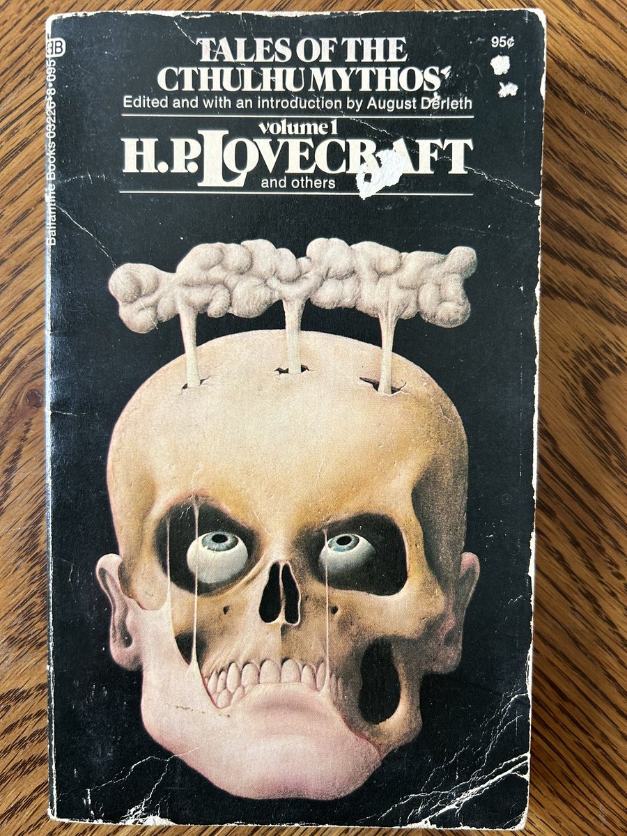 Tales of the Cthulhu Mythos, Volume 1. Written by H.P. Lovecraft. Edited and with an introduction by August Derleth.

#bookaddict #coverart #bookcover #HPLovecraft