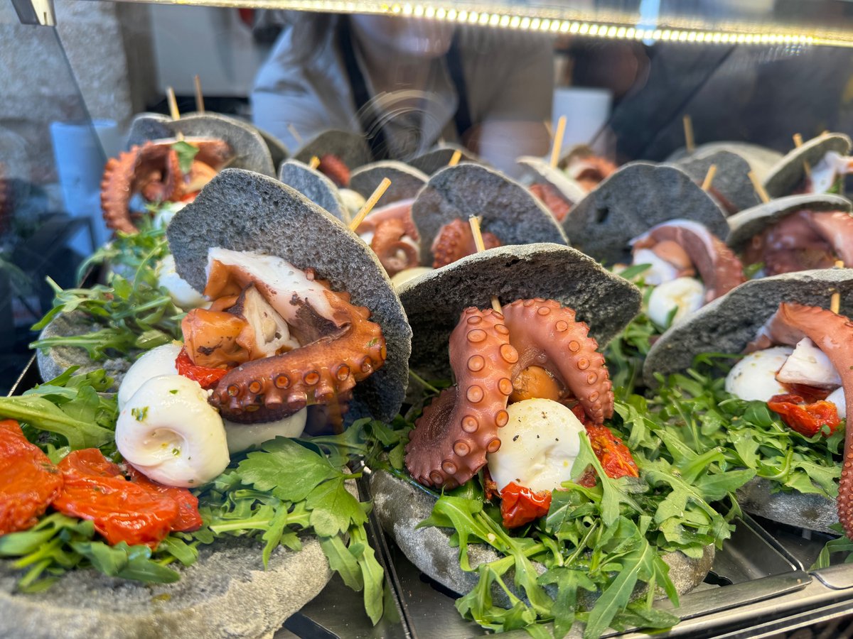 Seafood, eat food. 
Puglia has been described by a BBC Travel Show presenter as having “arguably the best food in Italy”.
#EatPuglia #PugliaTravel #PugliaGuys