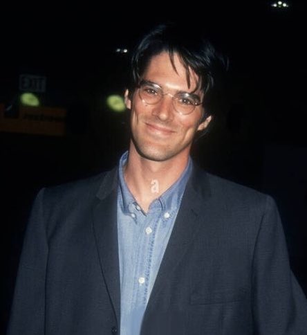 i’ve said it once, and i’ll say it again— 90s thomas gibson 🫠