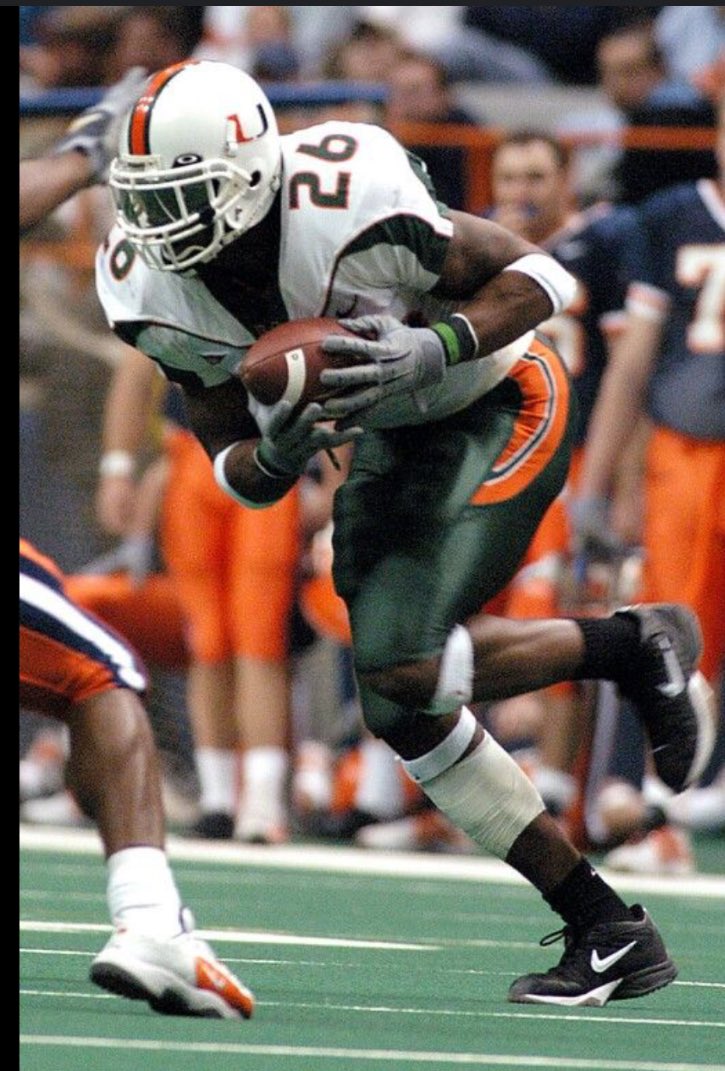 #AGTG I’m Blessed to Receive a offer from Miami @coach_cristobal @Co_Jackson21 @Coach_Rothwell @ONEWAYINC1 @JalanSowell @Hunter_DeNote @SeanW_Rivals @ChadSimmons_ @Jxrdan_v