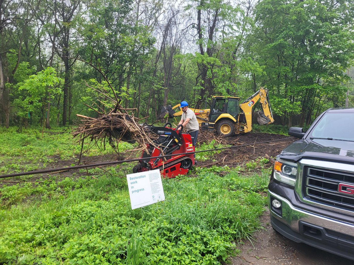 Another day, another project! Thank you @Barb4PGH , @ceoworks, & @pittsburghparks for helping to restore & rejuvenate Hays Woods Park! With everyone's help, we've been able to remove tons of buried construction debris & remove invasive species form Pittsburgh's newest park!