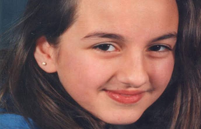 Bu ülkede 15 yaşında bir kız çocuğu 24 sene önce kendi evinde güpegündüz vahşice katledildi. Çağla Tuğaltay için 24 senedir adalet yok. Bu vahşet faili meçhul kalmasın,
#çağlatuğaltaycinayetiaydınlatılsın hashtagiyle Çağla’nın sesi olalım !
<a href="/feyzaltun/">Feyza Altun</a> <a href="/fatihaltayli/">Fatih Altayli 🔴🇹🇷</a> <a href="/sevil_atasoy/">Sevil Atasoy</a>