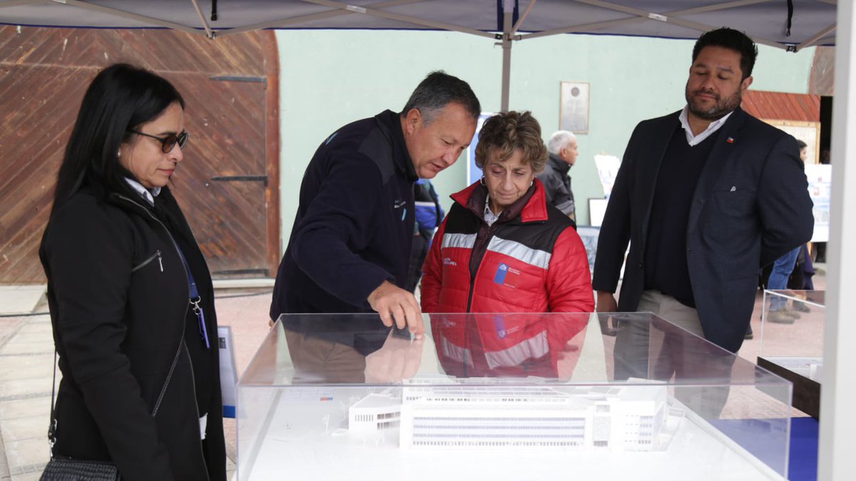 La ministra @jlopezsaffie, encabezó esta mañana el Primer Congreso de Infraestructura Sustentable de Atacama, instancia pensada para aportar al desarrollo sostenible de la región a partir de una infraestructura sustentable y con eficiencia energética. 1/2