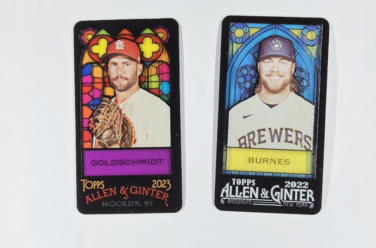 #tankstax til TONIGHT! $4 flat shipping

Stained glass mini pr/25

$25 - goldy

$20 - burnes