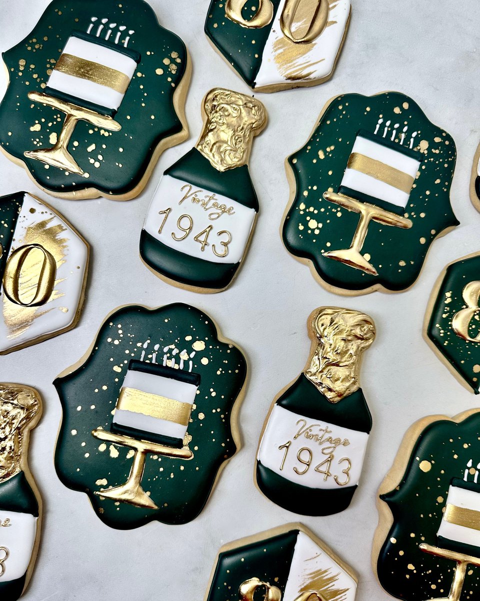 If you go to an 80th birthday party and don't bring these cookies, so help me. 🥂

#80thbirthdaycookies #kupcakekitchen #customcookies #wantcake #80thbirthday #80thbirthdayparty #cookiedesign #cookieinspo #cookiegifts #designercookies #birthdaycookies #santaclarita