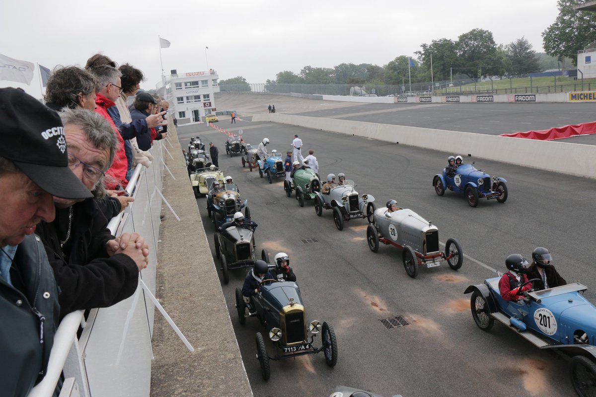 GrandParisMetropole (@gpmetropole) on Twitter photo Vintage Revival Montlhéry 2024, samedi 11 et dimanche 12 mai à <a href="/autodrome_LM/">Autodrome de Linas-Montlhéry UTAC</a> #vintagerevival
gpmetropole-infos.fr/évènement/vint… via <a href="/gpmetropole/">GrandParisMetropole</a> Vintage Revival Montlhéry 2024, samedi 11 et dimanche 12 mai à <a href="/autodrome_LM/">Autodrome de Linas-Montlhéry UTAC</a> #vintagerevival
gpmetropole-infos.fr/évènement/vint… via <a href="/gpmetropole/">GrandParisMetropole</a>