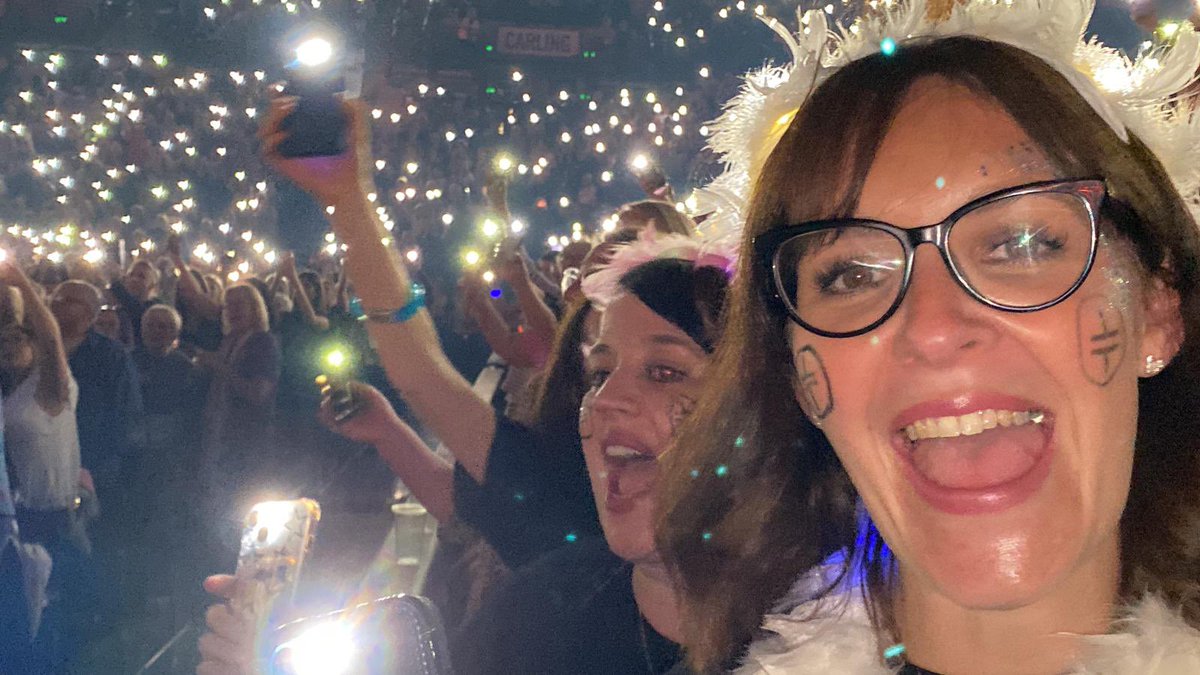 Sarah Neal (@sapie81) on Twitter photo Itβs finally here! Thank goodness for the <a href="/takethat/">Take That</a> team whoβve moved heaven and earth to make sure us Thatters could still enjoy the show in #Manchester tonight!!! ππ»
Weβre coming to see ya <a href="/GaryBarlow/">Gary Barlow</a> <a href="/OfficialMarkO/">Mark Owen</a> @miltonmcdonald1 <a href="/Saxes1/">Mike Stevens</a> <a href="/DonavanHepburn/">Don Hepburn 150</a> ππ» Itβs finally here! Thank goodness for the <a href="/takethat/">Take That</a> team whoβve moved heaven and earth to make sure us Thatters could still enjoy the show in #Manchester tonight!!! ππ»
Weβre coming to see ya <a href="/GaryBarlow/">Gary Barlow</a> <a href="/OfficialMarkO/">Mark Owen</a> @miltonmcdonald1 <a href="/Saxes1/">Mike Stevens</a> <a href="/DonavanHepburn/">Don Hepburn 150</a> ππ»