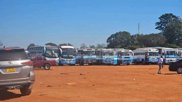 Buses arriving back EMPTY at the @ZANUPF_Official @zanupf_patriots Java  Scamming gathering