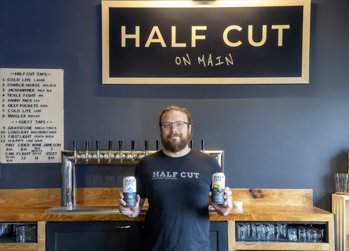 marnicpatterson's tweet photo. It’s #thirstythursday at #halfcutbrewing in Fredericton, NB. Matt Corey, the owner, wants to know which #craftbeer you’ll try 1st.
#atlanticbrewers #destinationnb #explorenb #frederictontourism #newbrunswicktourism #newbrunswickcanada #travelwritersuniversity #ifwtw1 @ifwtwa1 https://t.co/xsgydnn5Rf