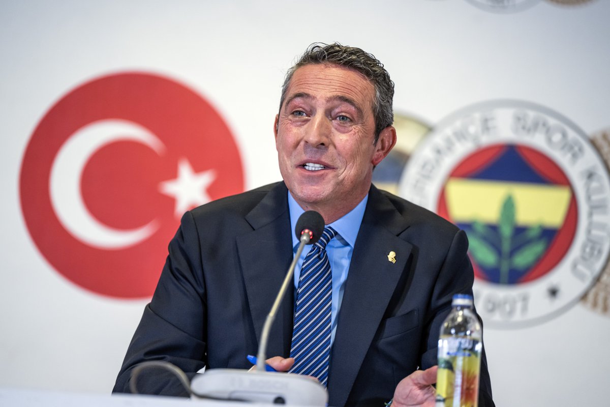😂MÜJDELİ HABER! Fenerbahçe Başkanı Ali Koç, başkanlık seçimlerinde yeniden aday olacak. [Sercan Hamzaoğlu]