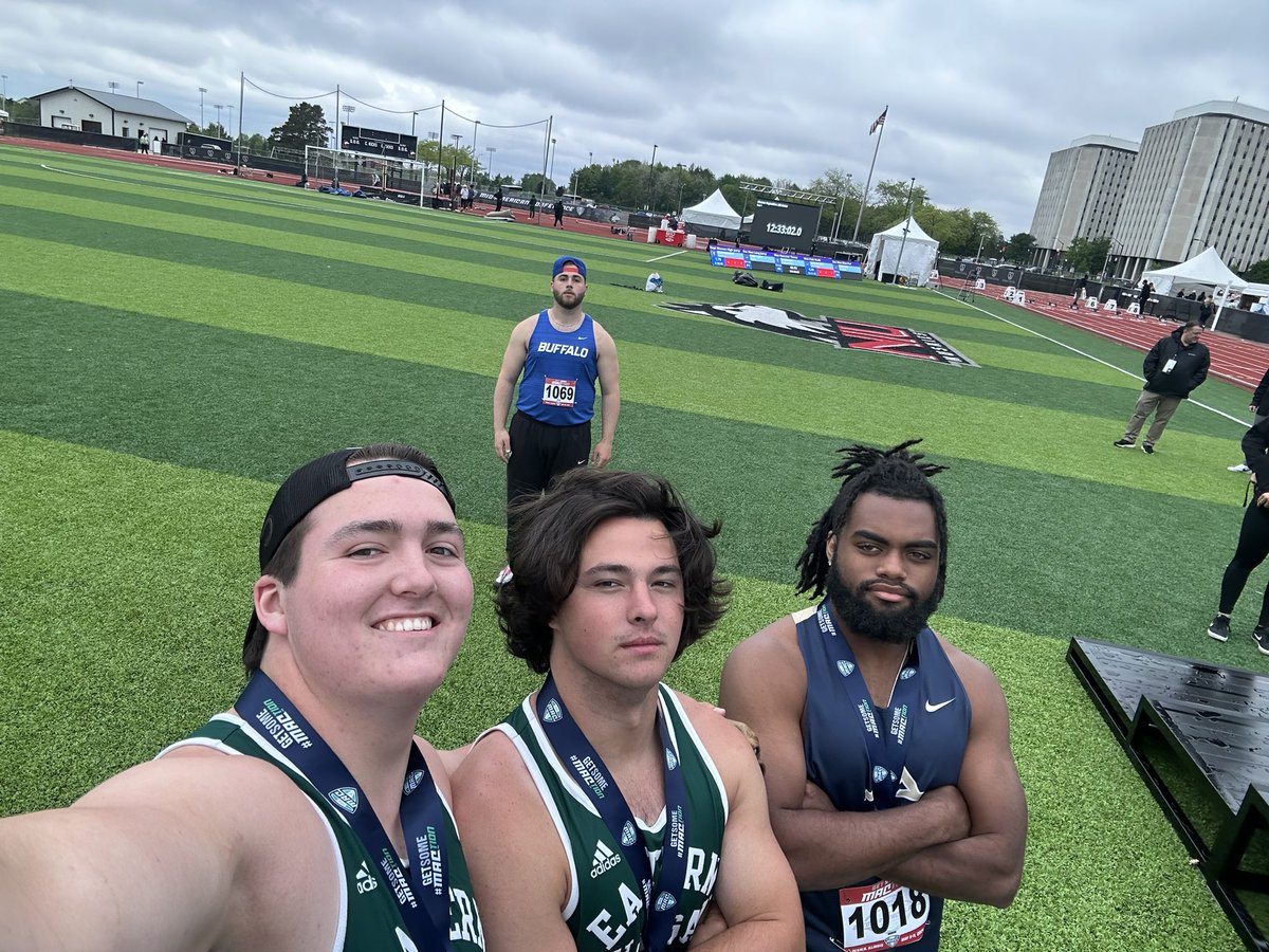 Men’s Hammer Throw Results!

🥇Ryan Johnson, EMU, 65.17m
🥈Jack McEachern, EMU, 63.65m
🥉Jabari Neal-Jackson, UA, 62.35m

#MACtion