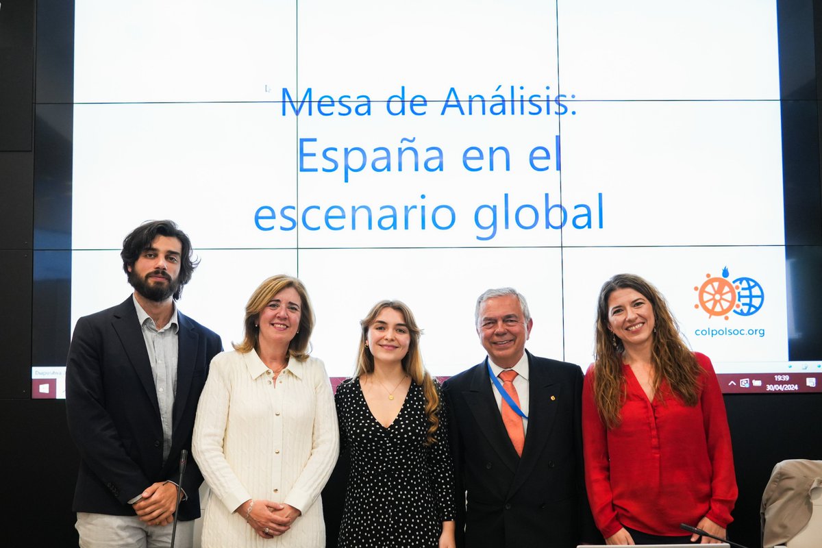 🗺️ También tuvimos la suerte de disfrutar de la Mesa Redonda 'España en el escenario global', en la que participaron brillantes expertos como Marian Caracuel (@mariancaracuel), Rubén García Servet, Montserrat Ferrero (@MontseFerrero) y Daniel Bashandeh (@dbashandeh), aportando…