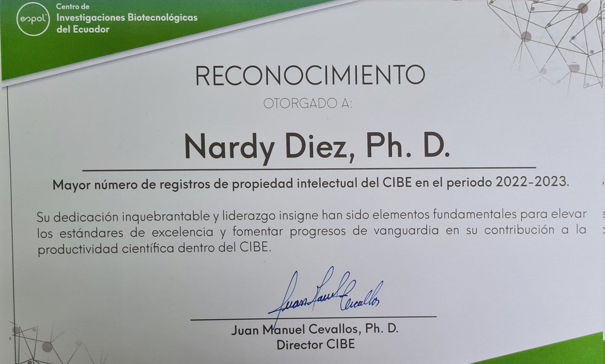 Hemos tenido una oportunidad única con el fortalecimiento de la @OtriESPOL para impulsar los procesos que tienen que ver con propiedad intelectual, el apoyo del @cibe_espol que ha creído en esta forma de obtener productos gracias a @wooradio715 sin él esto tampoco sería posible