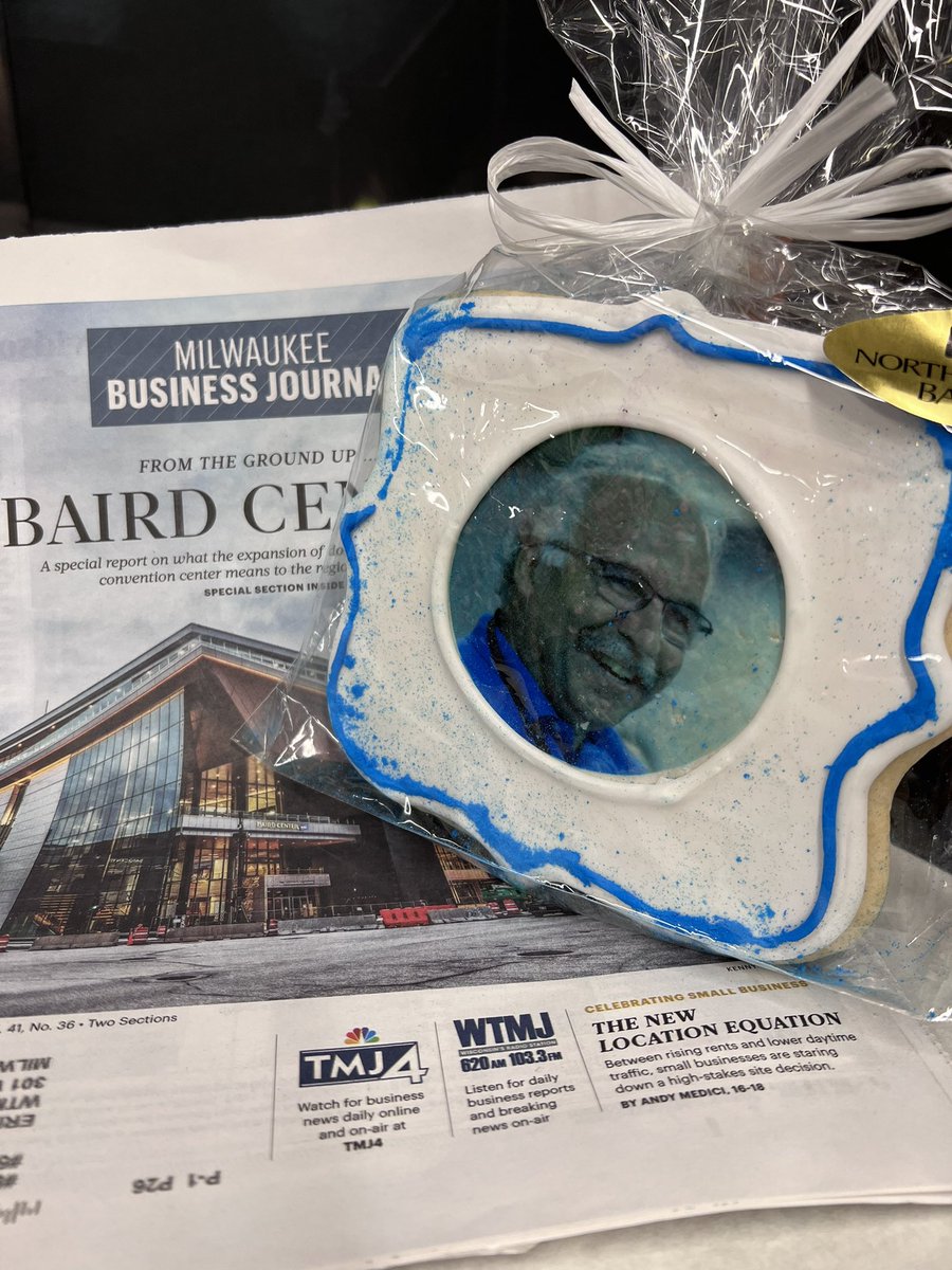 vincevitrano's tweet image. LOL. RIP Milwaukee Kass. While it may appear from this memorial style cookie that @MarkKassWIAHOF has passed, I assure you he is very much alive, just changing jobs. I can also confirm that Kass was delicious. #notdead #friendoftheprogram @620wtmj @MKEBizJournal @TEAM_Lammi