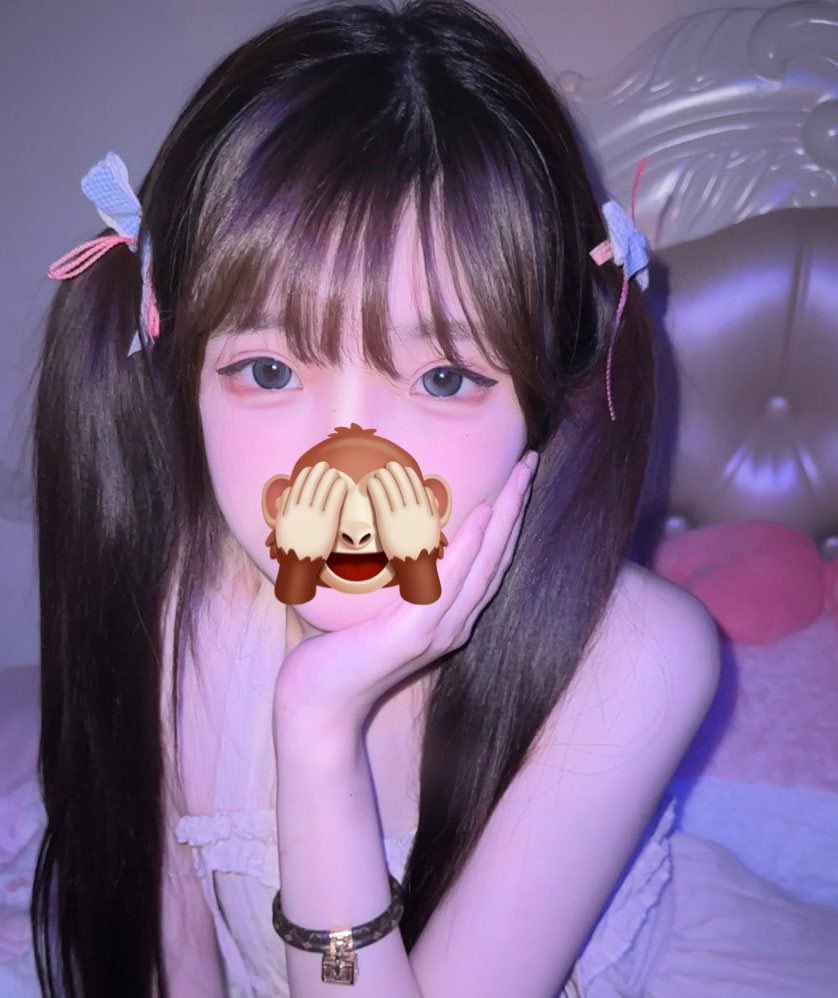 Helaine428's tweet photo. 会有人因为我的文字爱上我吗？！ #昆明 https://t.co/jdbUbjZlkO