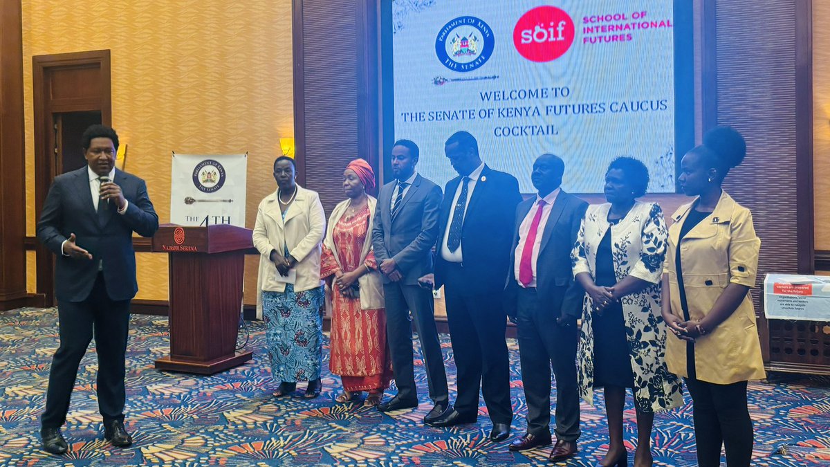 Kenyan Senator @ledamai introducing Senate colleagues who are forming the 1st future generations caucus. He was described by one of them as a movement himself! Watch this space - could Kenya be the first African country to have a Future Generations Act?