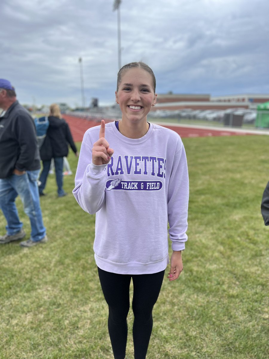 Sophie adds another event to her state schedule, winning the long jump with a jump of 17-00🥇