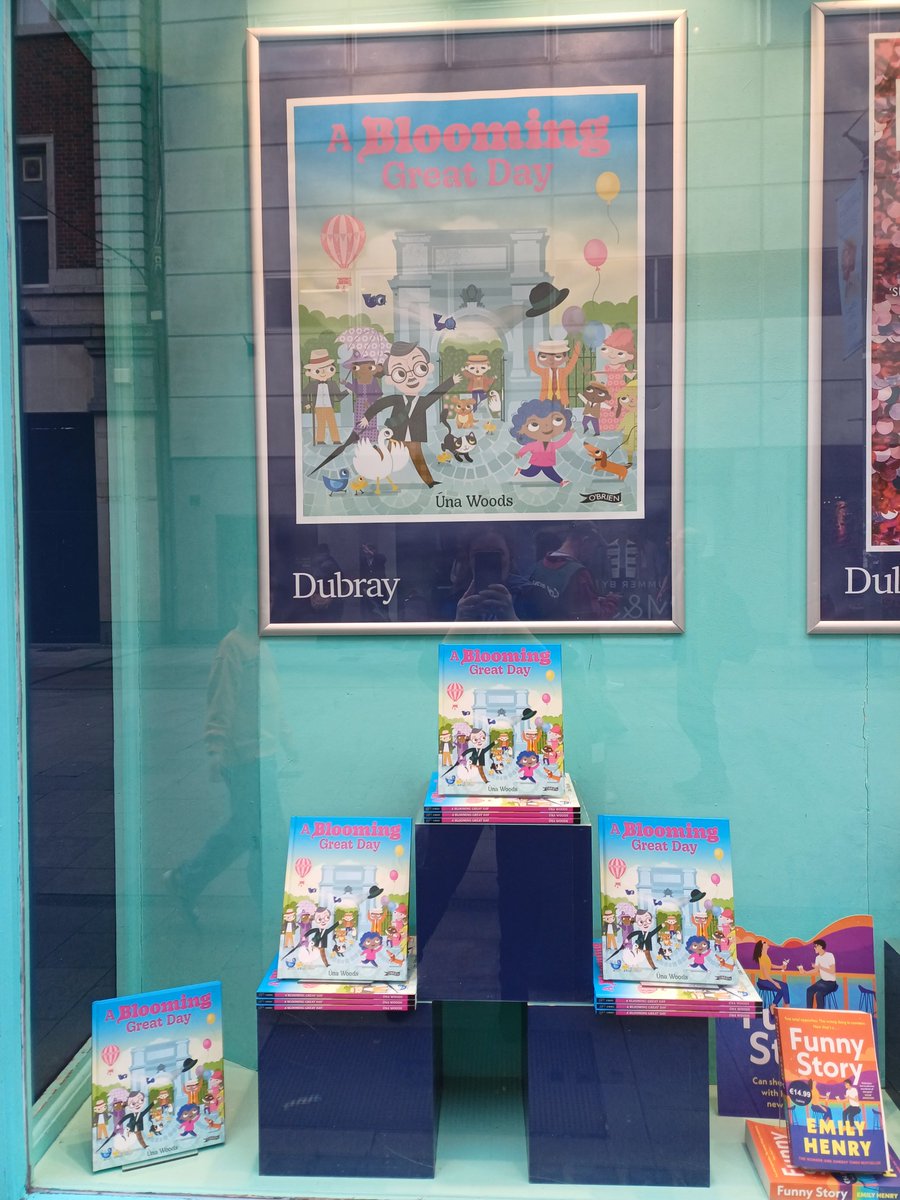 All set up for the launch of @UnawoodsUna's #ABloomingGreatDay at @DubrayBooks #MarySt!