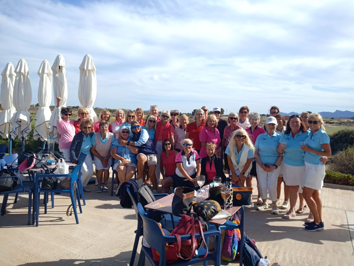 Match Hacienda del Álamo vs La Manga
Hoy hemos tenido una gran partida de golf de damas! We had a great game of women's golf today!
Felicidades al equipo de La Manga! Congratulations to the LaManga team! #totana #mazarron #fuentealamo #AlhamadeMurcia #golf #costacalida #elpareton