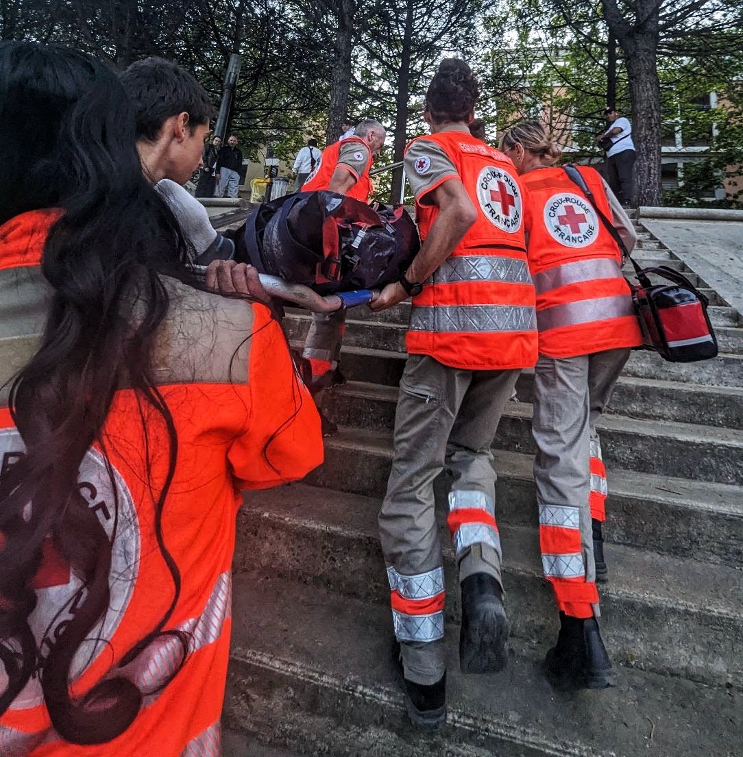 #Secours | ⛑️ Chaque jour, ce sont ➕ 50 #secouristes appuyés par 5 🚑 qui assurent les secours des festivaliers et du public sur le @fiseworld à @montpellier_.