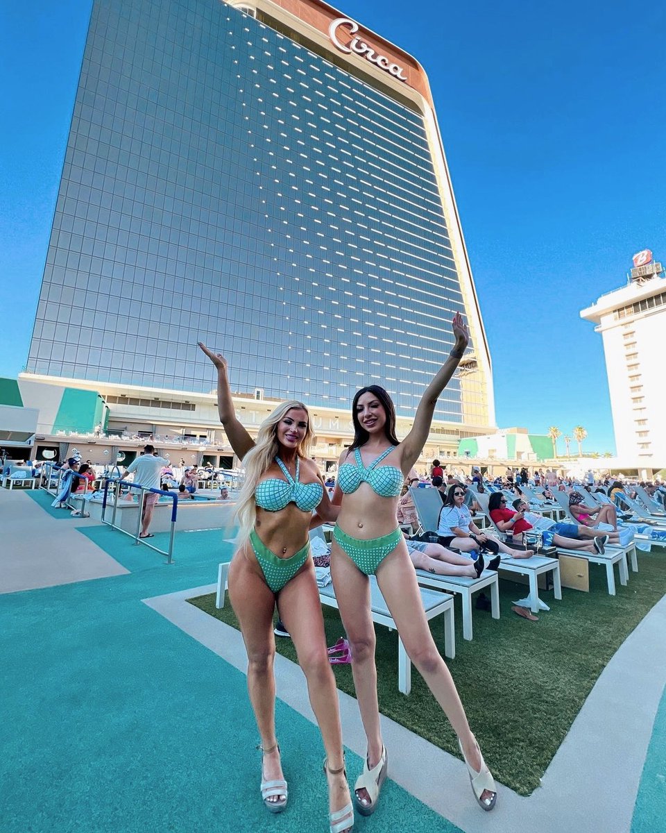 POV: You’ve reached your ultimate #Vegas destination. 📍 #CircaLasVegas #StadiumSwim