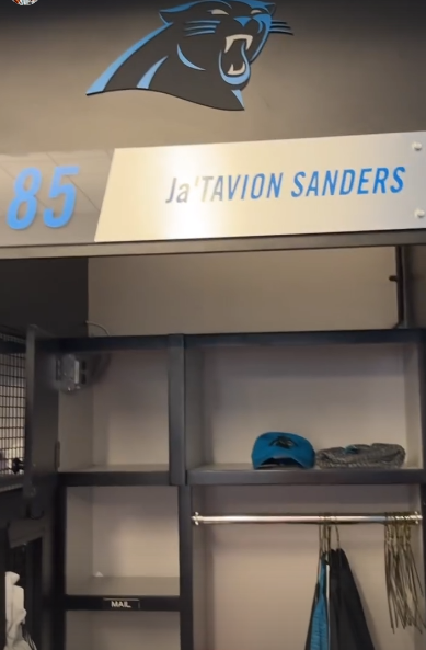 Former Texas TE Ja'Tavion Sanders showing off his new Panthers locker!