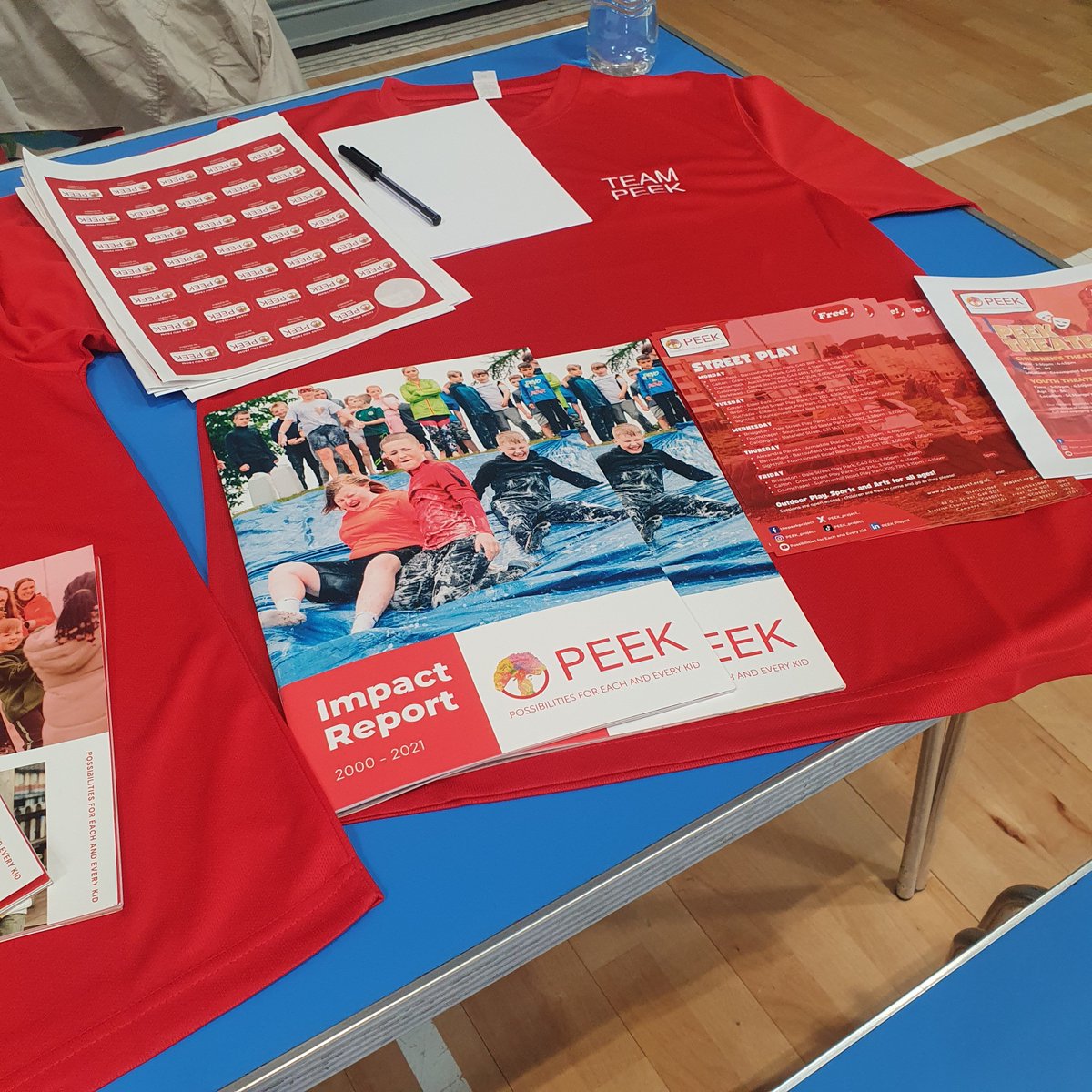 Delightful afternoon at @RiverbankPri Careers Fair 🎉 Brilliant questions from P5-7s to learn more about @PEEK_project_ and how we came to work here. Thank you for having us ❤