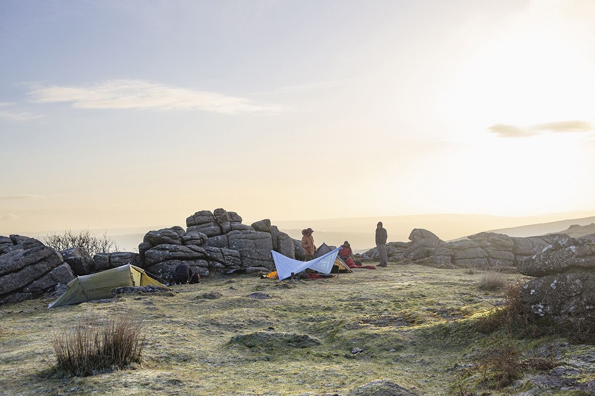 The stars are for everyone > resurgence.org/magazine/artic… @FernLeighPhoto reports on the ongoing campaign to keep wild camping legal in Devon’s Dartmoor National Park. In the run up to a case at The Supreme Court, further actions are planned to highlight this deeply valued freedom to