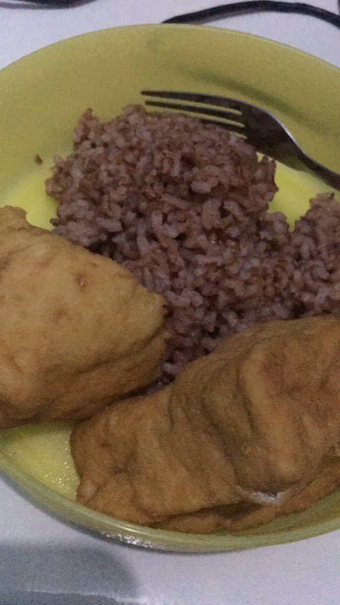 aneh ga si tahu baso jd lauk makan