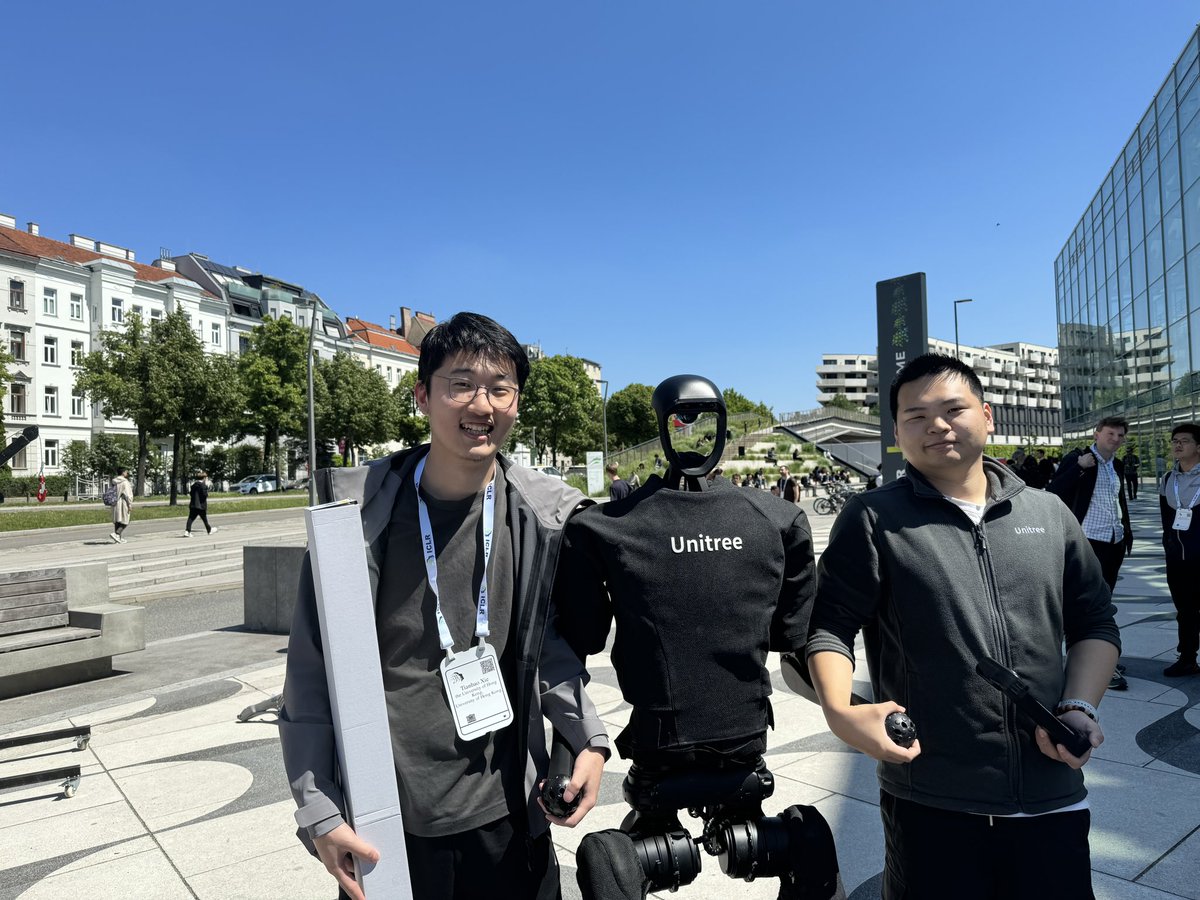 @Unitree H1 @ICLR2024 very robust humanoid with strong policy