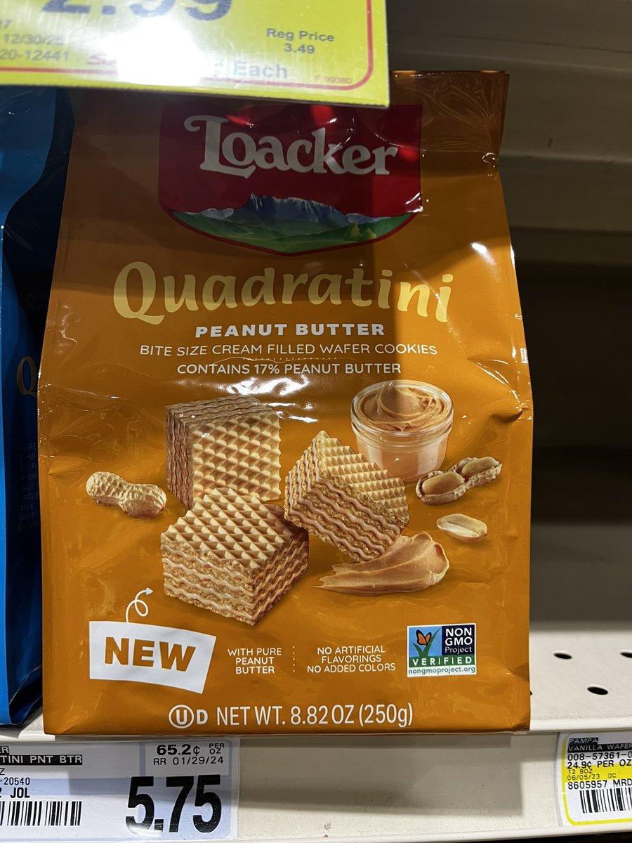 Teenab22Marie's tweet photo. Saw these yesterday and thought maybe @ajdillon7 was making snacks during the off season? 🤷🏻♀️ #Quadratini #snacks #wafers #GoPackGo https://t.co/jwqBD0Txre