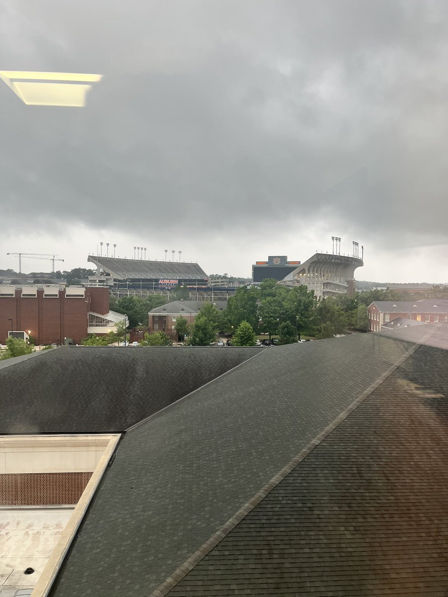 MAZ_PhD's tweet photo. Getting dark and starting to rain at @AuburnU @SEC @AuburnSoftball @spann @espn https://t.co/GghyH2ENa3