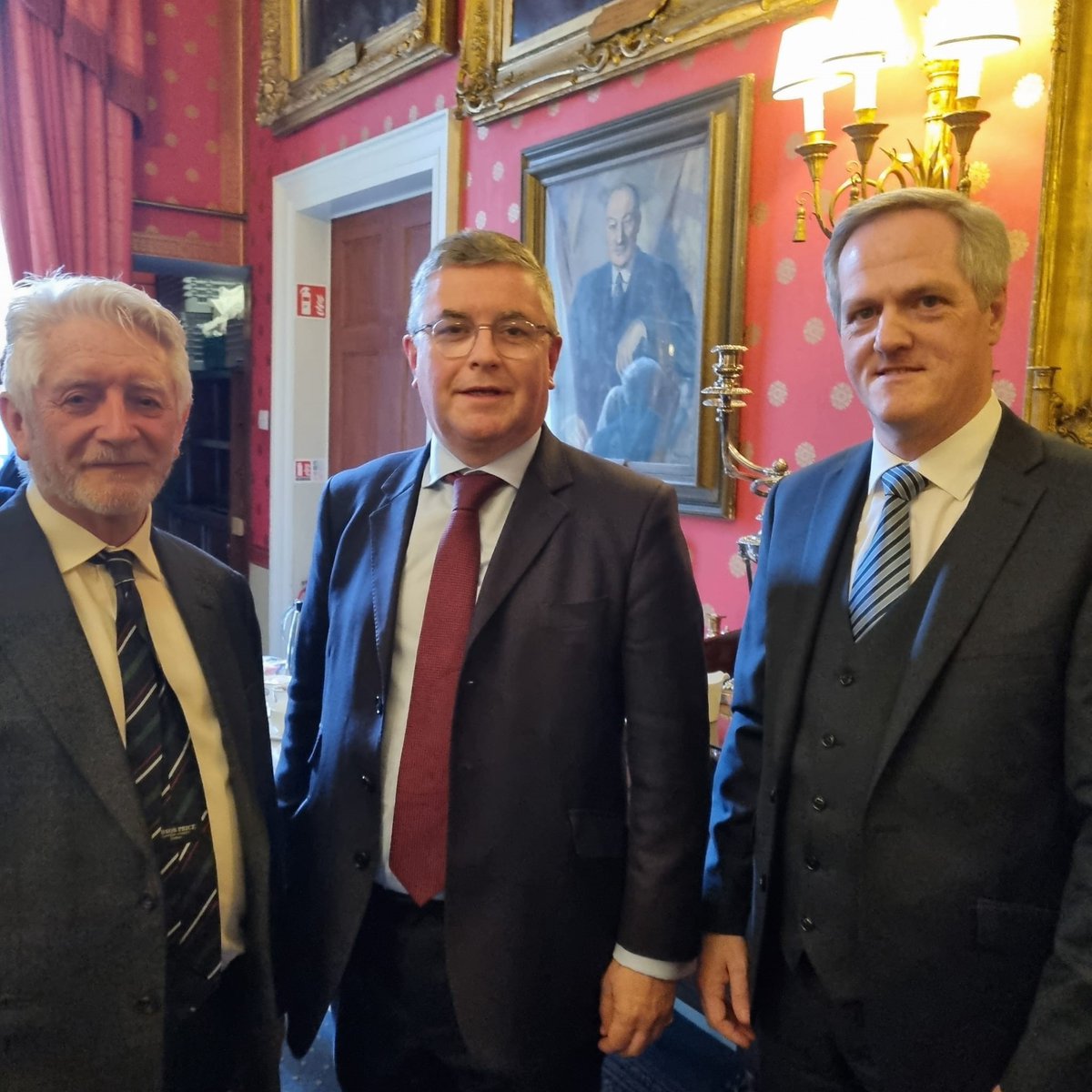 Glencree Chair James Bridgeman & Pat Hynes of our Political Dialogue Team had an informative meeting with Chair of @CommonsNIAC @RobertBuckland MP in Dublin yesterday to discuss the issues and impact of the UK legacy legislation coming into operation last week. #glencree4peace