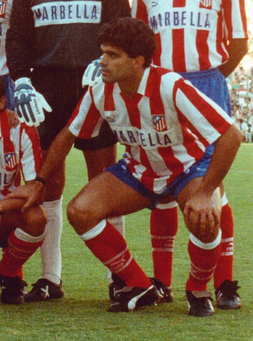 🎂 ¡Feliz 59 cumpleaños, Juan Francisco Rodríguez ‘Juanito’! 🛡 El defensa tinerfeño disputó 143 partidos como rojiblanco entre 1990 y 1994 y ganó dos Copas del Rey. 🥳 ¡Disfruta mucho de tu día!